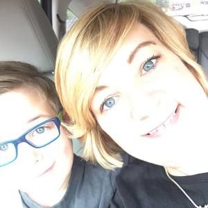 Meet your Posher, Julie